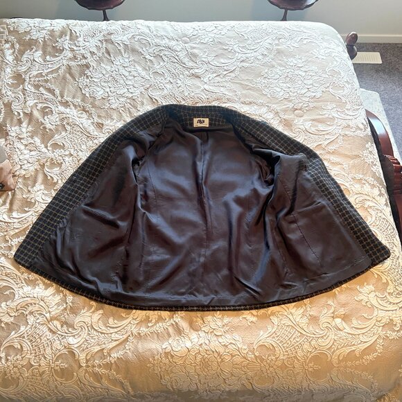 Blu's Designer 100% High-Quality Wool Women's Pant Suit Size 14! - Picture 8 of 16